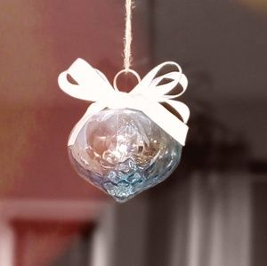 Meet your Posher, Pia